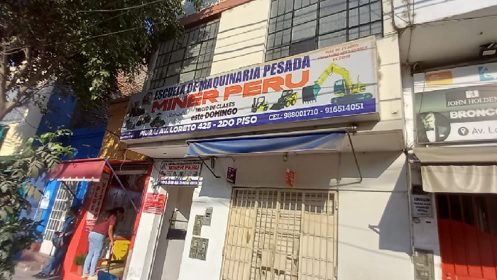 Escuela de maquinaria pesada clausurada