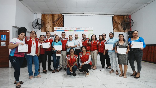 Cuna Más Sineace certifica a cerca de 600 madres cuidadoras y facilitadoras por sus competencias y habilidades en la atención a la primera infancia en el ámbito nacional web (3)