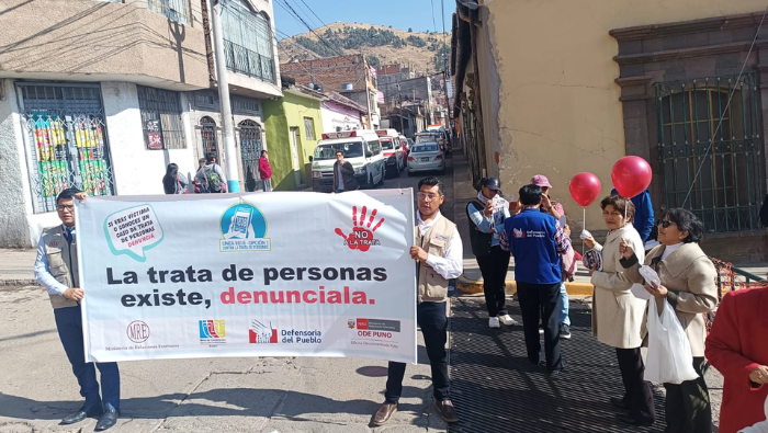 Cancillería Puno sensibiliza sobre la trata de personas al gremio de transporte