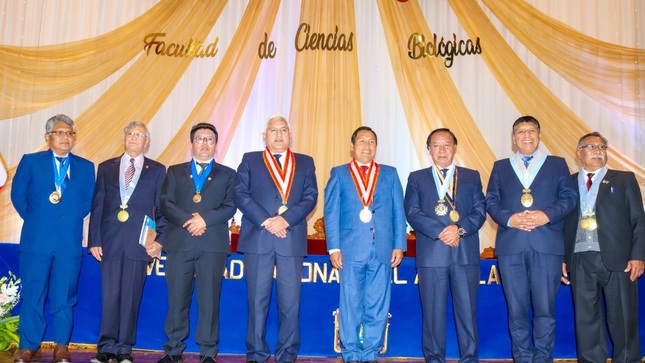 Municipalidad Provincial de Puno celebra el 50° Aniversario de la Facultad de Ciencias Biológicas