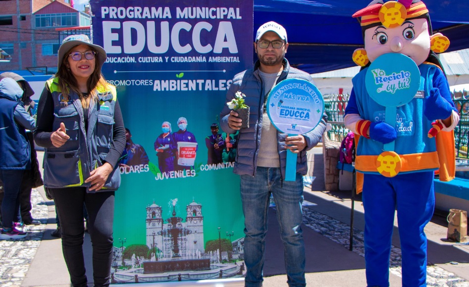 Exitosa Feria informativa sobre la adecuada gestión de residuos sólidos