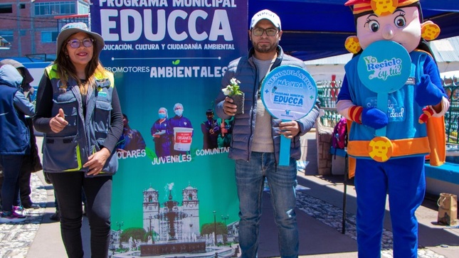 Exitosa Feria informativa sobre la adecuada gestión de residuos sólidos