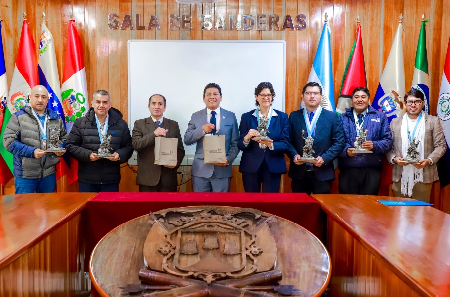 Alcalde de Puno y jefa nacional del RENIEC se reúnen para impulsar convenio con miras a un “Puno 100 % documentado”