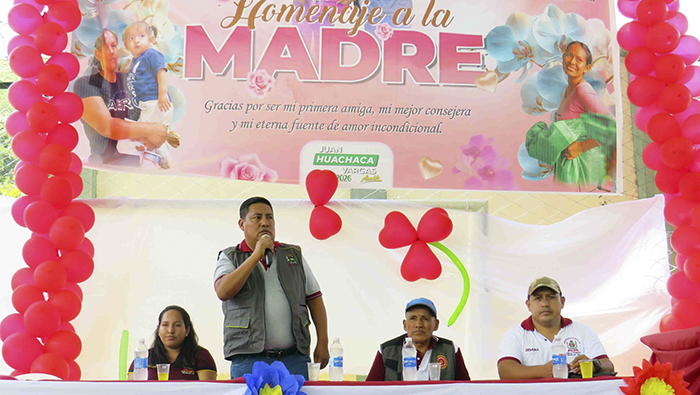 Por el “Día de la Madre” rinden merecido homenaje a las madres en el distrito de Cielo Punco