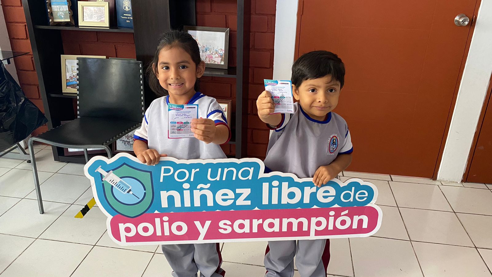 El equipo liderado por el coordinador regional de inmunizaciones de la Diresa, Lic. Alex Jibaja López, revisó y evaluó el avance de la cobertura de vacunación en la provincia