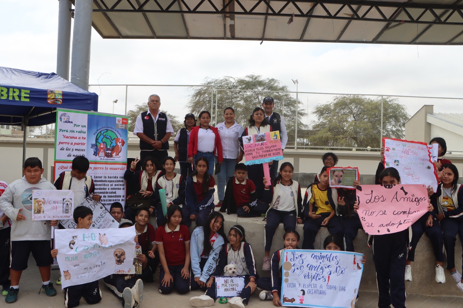 Se realizó una campaña integral de salud canina en la Plaza Cívica San Martí