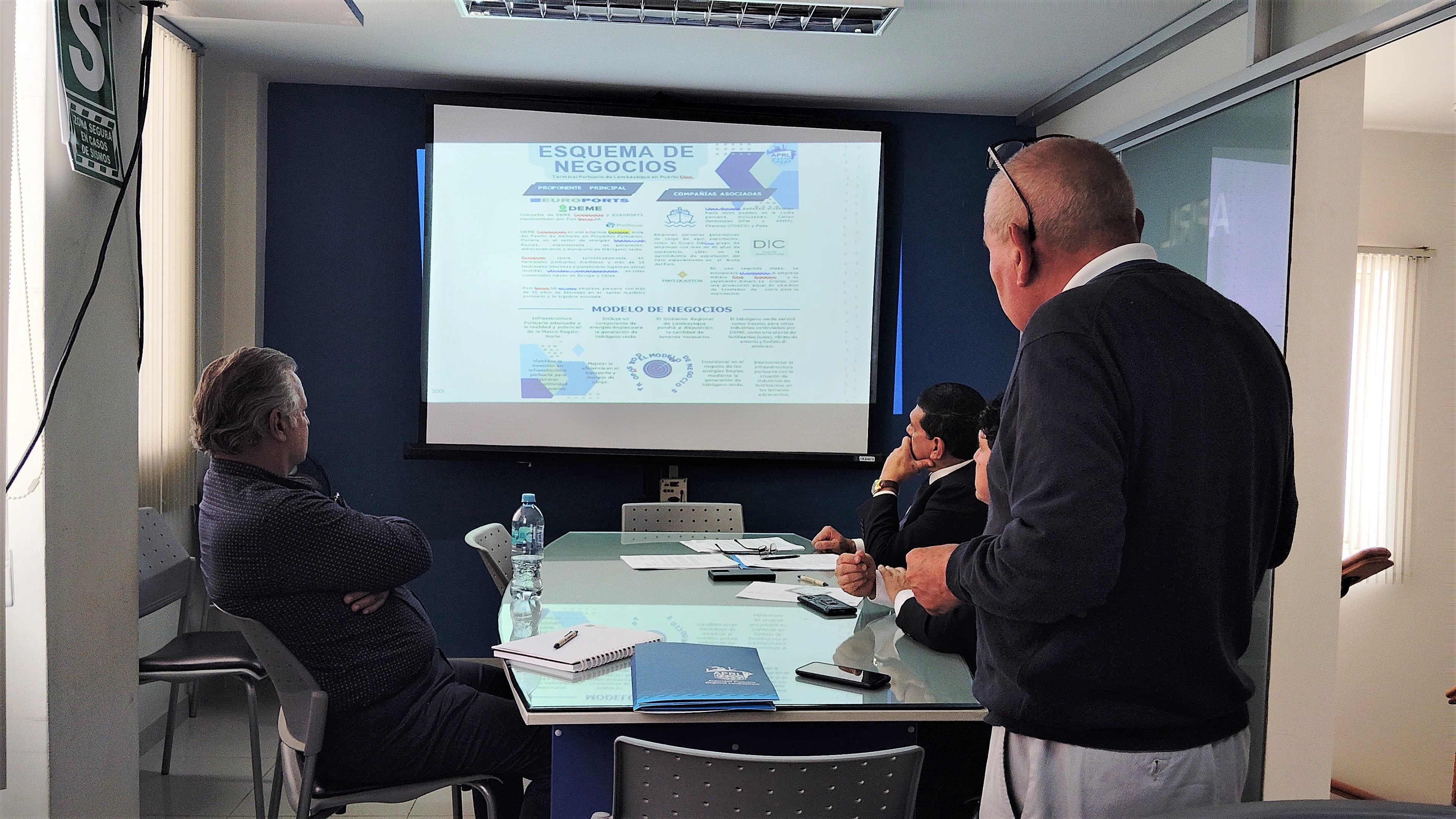 Empresas privadas interesadas en los avances del proyecto del Terminal Portuario de Lambayeque