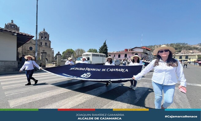 🧳La Municipalidad Provincial de Cajamarca, a través de la Gerencia de Turismo y Cultura, lideró un vibrante recorrido por las calles de nuestra ciudad, en la Semana Turística y Cultural 2024. Esta iniciativa, que contó con la colaboración de la Dircetur y el Comité de Gestión del Destino Cajamarca, refleja nuestro compromiso constante con el impulso del turismo en nuestra provincia.
¡No te pierdas las próximas actividades y celebra con nosotros! 🎊