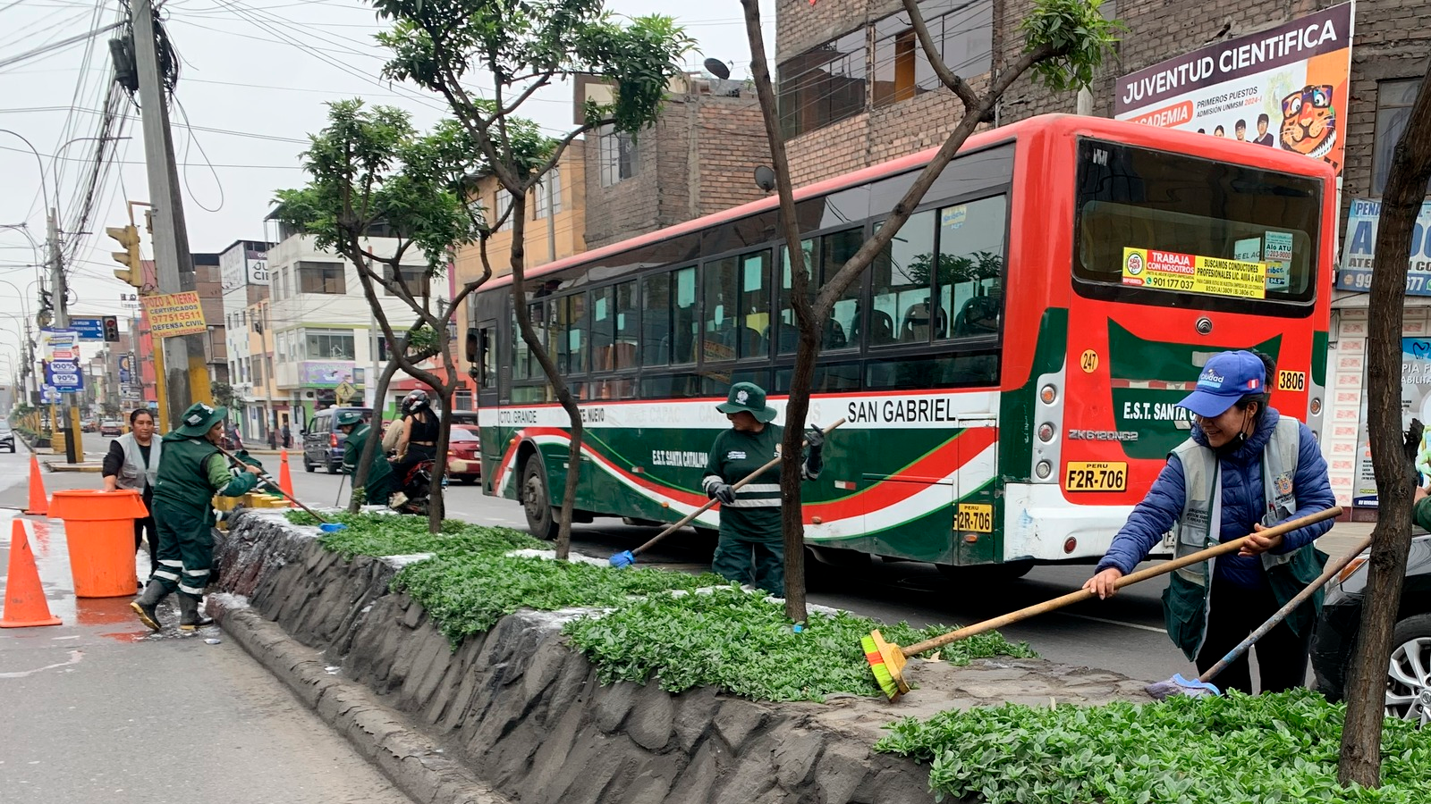 Comprometidos con un distrito màs limpio