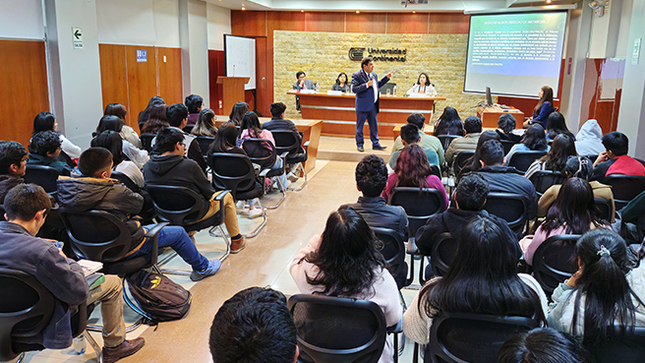 Derecho a la pluralidad de instancia abordó Agenda Constitucional del CEC del TC en Huancayo, en la región Junín
