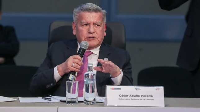 César Acuña pide al gobierno destrabar obras de Ex ARCC en La Libertad