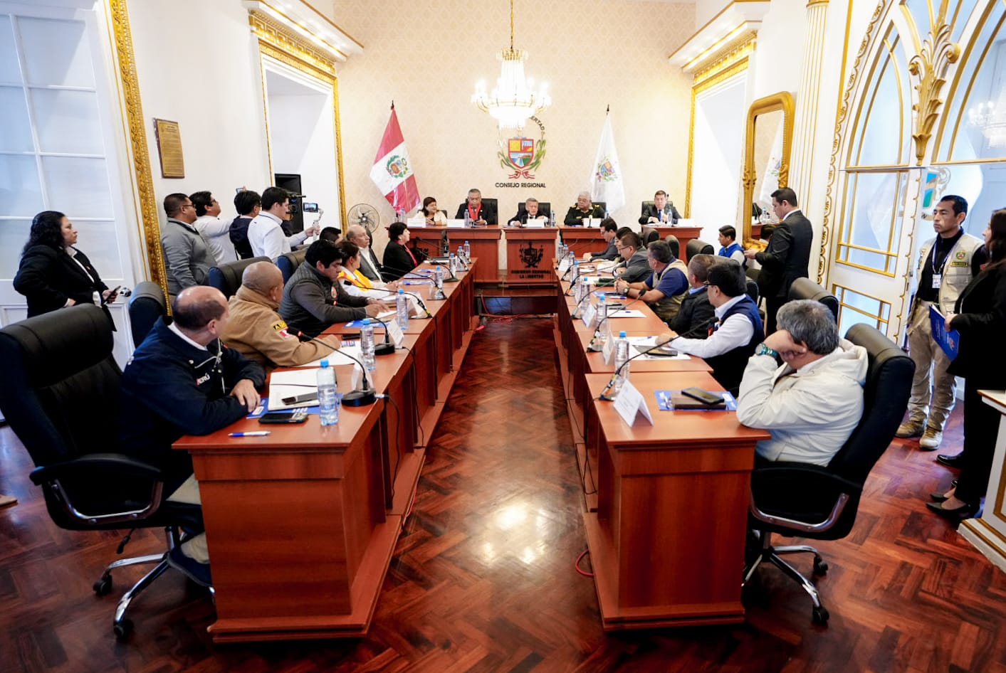 César Acuña lamenta que no se ejecute rotación de personal policial especializado y de comisarías