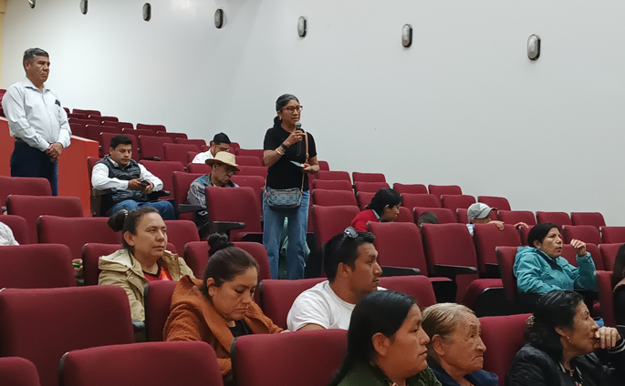 Exitosa capacitación sobre higiene y manipulación de insumos en Cajabamba