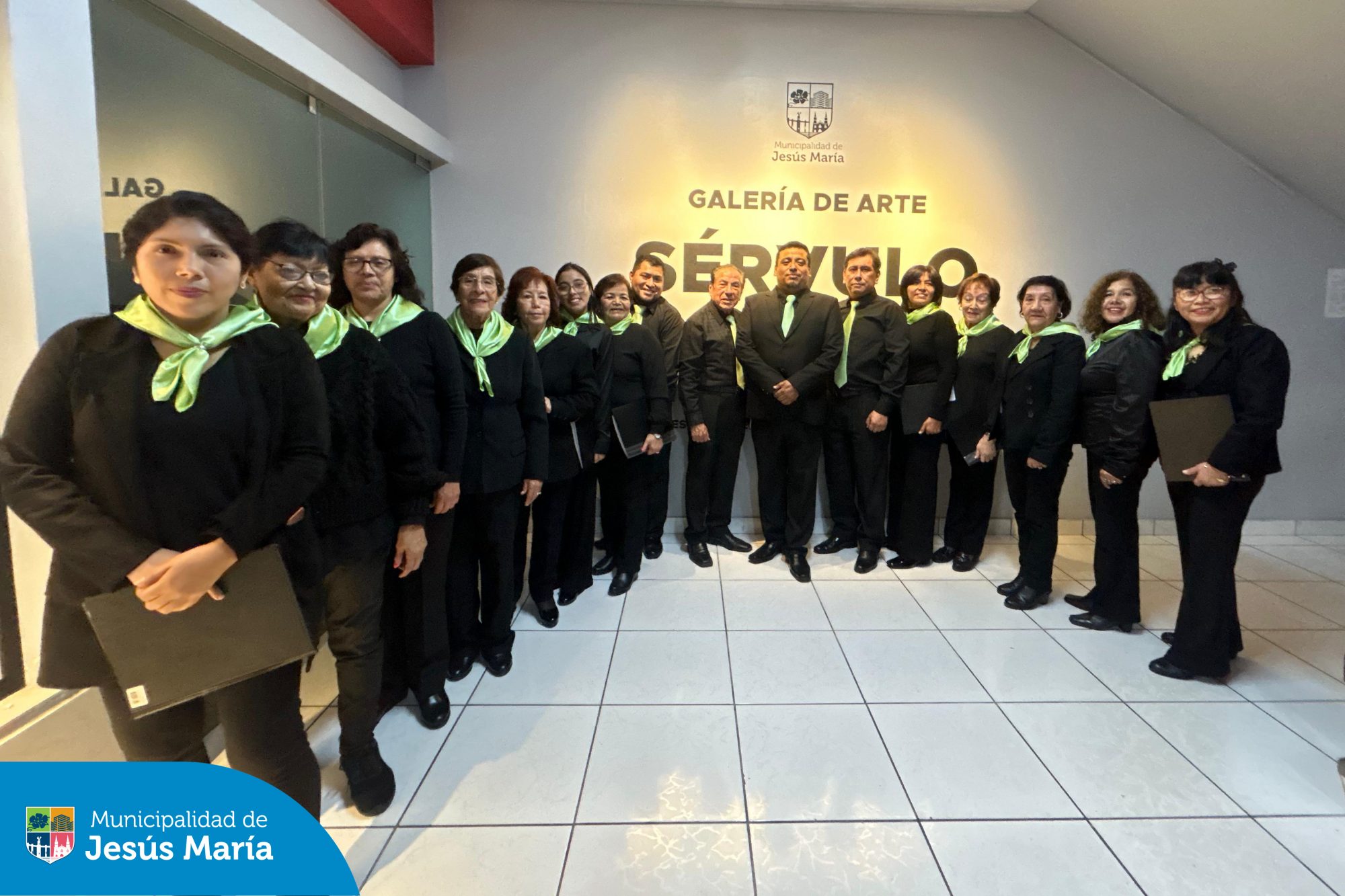 El I Festival Coral Municipal llenó de música el Centro Cultural, donde niños y adultos deleitaron a nuestros vecinos con un espectáculo inolvidable. 
¡Gracias a todos los asistentes!
