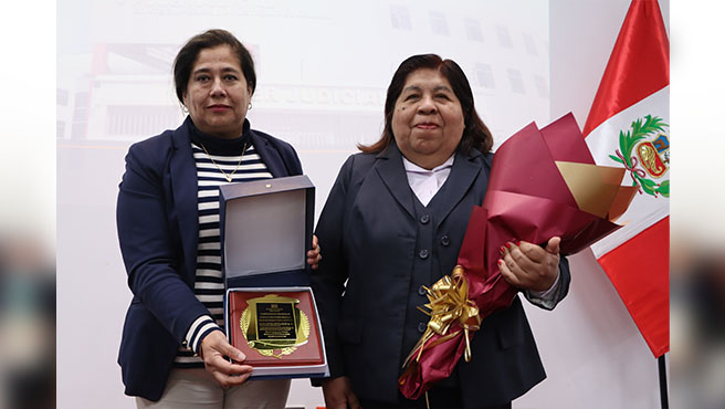 Corte del Callao realizó ceremonia de despedida y reconocimiento a la servidora Dalia Carpio Riveros