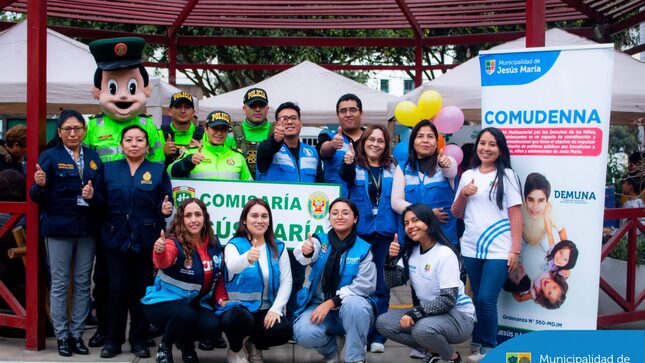 Se realizó la Feria Informativa ¡Todos contra la Trata de Personas! en el Parque Eduardo de Habich. Mientras nuestros pequeños disfrutaban de actividades divertidas,🧩 se proporcionaba valiosa información a los vecinos asistentes sobre este grave delito, así como los pasos necesarios para denunciarlo. 🚫✋🏻