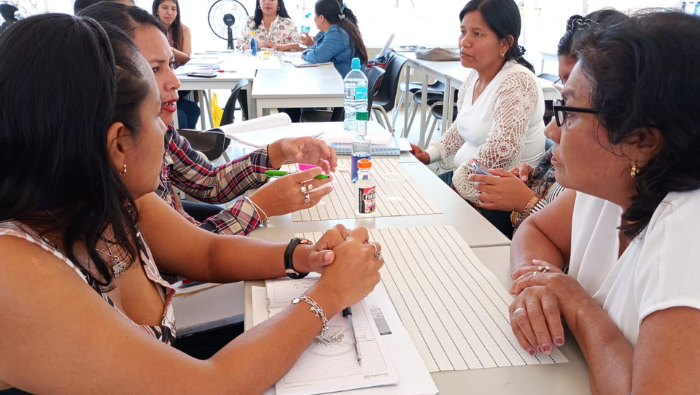 Programa formativo para el fortalecimiento de competencias de los docentes del área de Ciencia y Tecnología 