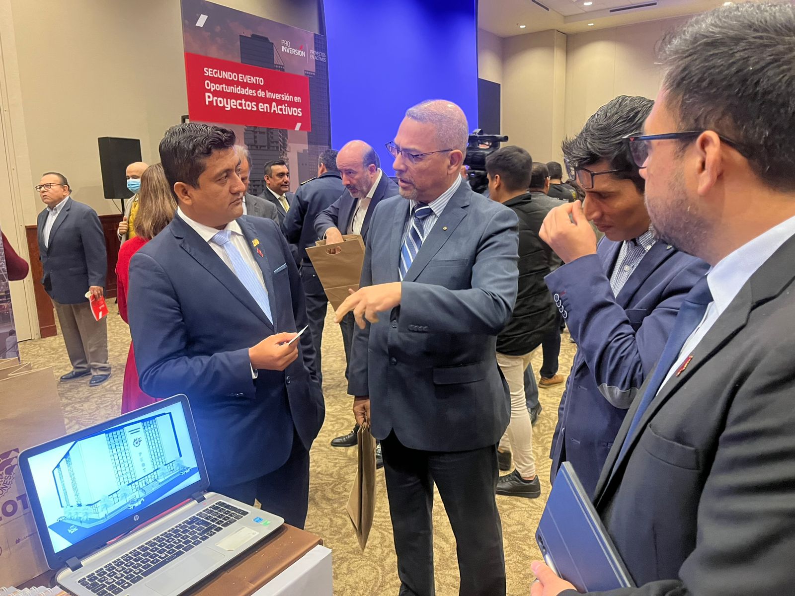 Presentan proyectos en activos de GORE Lambayeque y PEOT