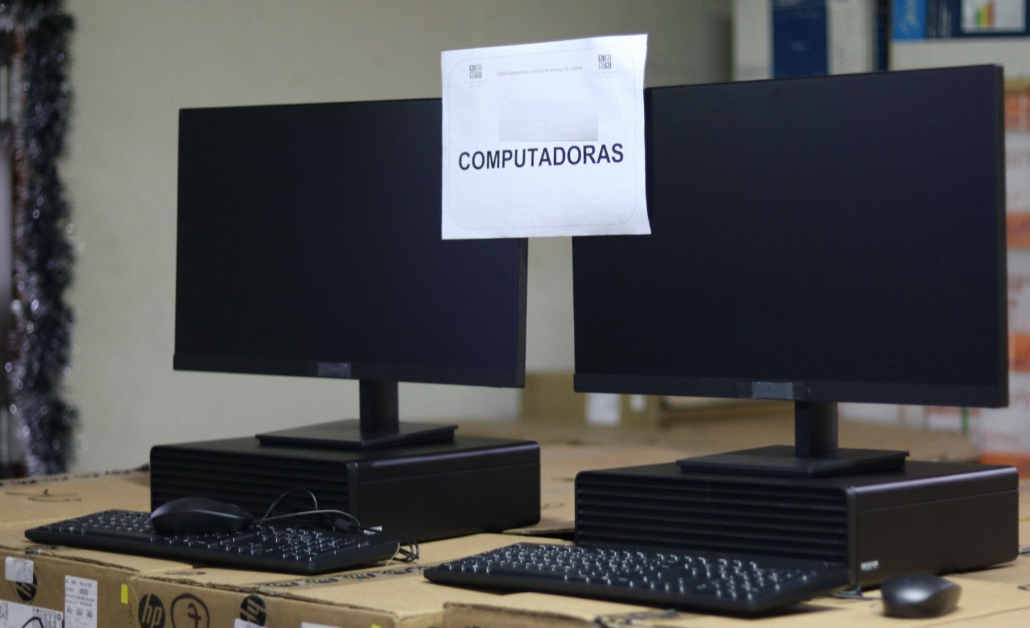 Corte de Ucayali cierra brecha tecnológica con adquisición de nuevos equipos audiovisuales