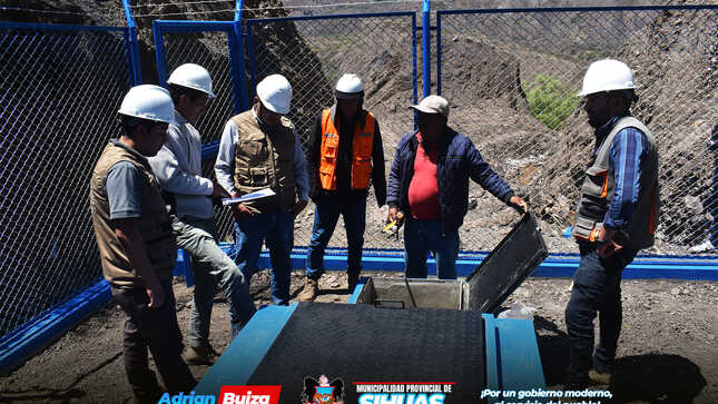💠 RECEPCIÓN DE OBRA EN EL CASERÍO DE UCHUGAGA 👏
A través del equipo técnico de la Gerencia de Infraestructura, Desarrollo Urbano y Rural, en coordinación con las autoridades del caserío de Uchugaga y la empresa Servicios Consorcio Silvestre, recibió oficialmente la obra "Creación del Sistema de Riego para la Localidad de Uchugaga, Distrito de Huayllabamba, Provincia de Sihuas, Departamento de Áncash", identificada con el Código Único de Inversión (CUI) Nº 2567176.
Con una inversión total de S/. 319,908.07, el proyecto ha incluido una serie de intervenciones clave para garantizar un acceso seguro y sostenible al agua de riego tecnificado, mejorando así las condiciones para la agricultura en la zona. 
Esta obra refleja los esfuerzos promovidos bajo el liderazgo y la gestión del alcalde provincial, Mg. Demetrio Adrián Buiza Picón, quien viene impulsando el desarrollo agrícola en la provincia.
