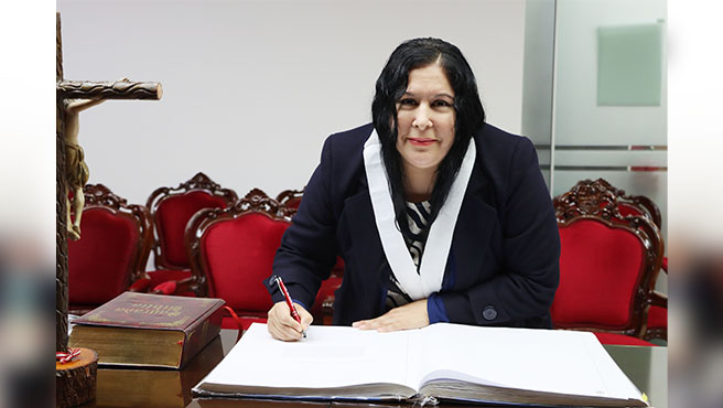 Jura abogada Romina Valcárcel Concha como jueza Supernumeraria en Juzgado de Familia de la Corte Superior de Justicia del Callao