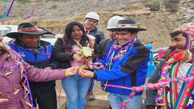 Autoridades de Cusipata entregan Mantenimiento de la I.E. NΒΊ 1078 de Chillihuani