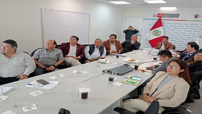 Avances claves en la construcci贸n del nuevo hospital de Huaral tras reuni贸n con el PRONIS