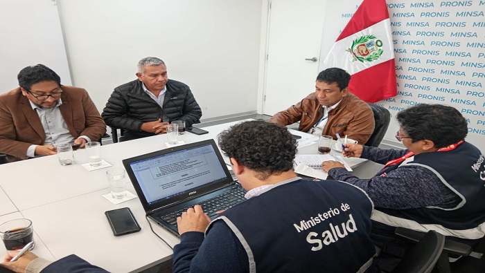 Avances claves en la construcci贸n del nuevo hospital de Huaral tras reuni贸n con el PRONIS