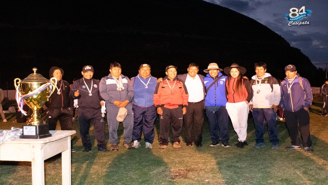 La primera copa Clásico de Futbol del Valle Willcamayu: "UN EXITO"