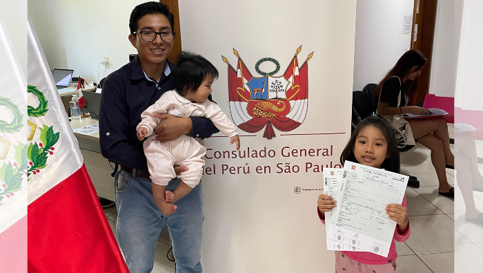 Consulado General del Perú en San Pablo acerca sus servicios a connacionales en Foz do Iguaçu