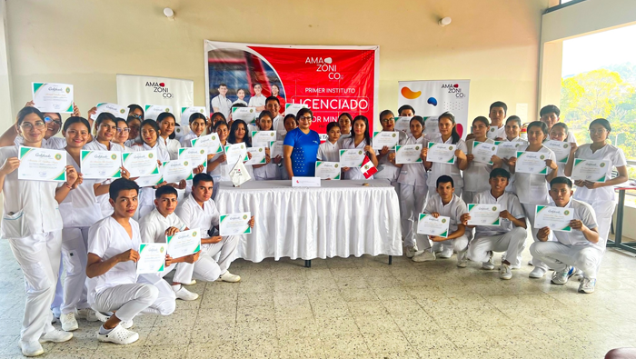 Ceremonia de reconocimiento a los brigadistas del Instituto Superior AmazΓ³nico