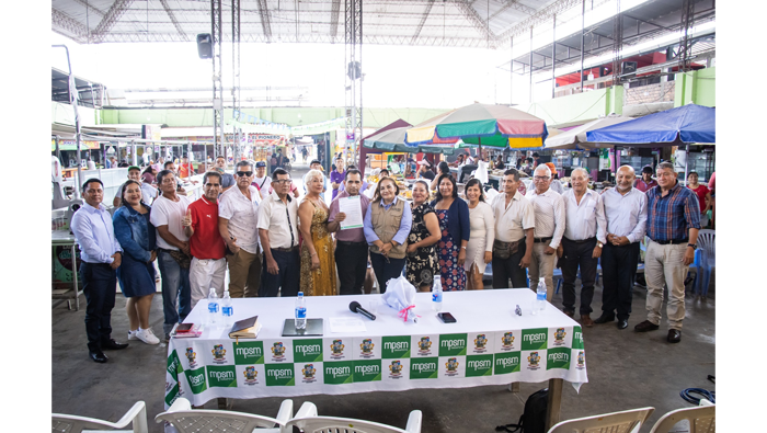Alcaldesa juramenta a Asociación Civil del Comité Central.