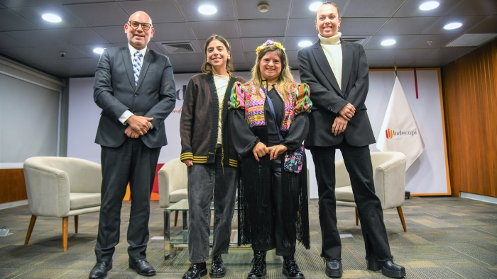 Indecopi promueve la inclusión con participación de destacada diseñadora con síndrome de Down en foro de propiedad intelectual