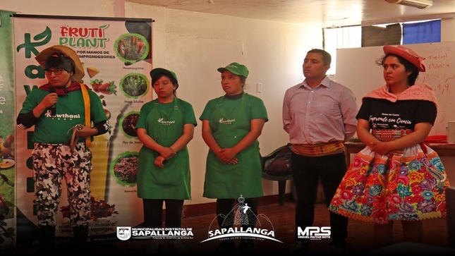 Exposición de planes de negocio del programa PROCOMPITE 2024