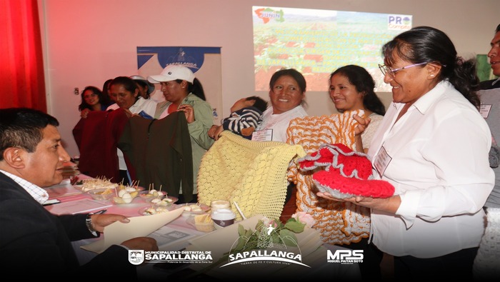 Exposición de planes de negocio del programa PROCOMPITE 2024