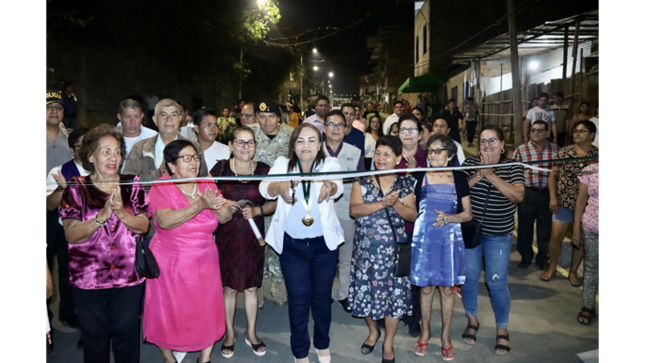 Inauguración del Jirón José Pardo.