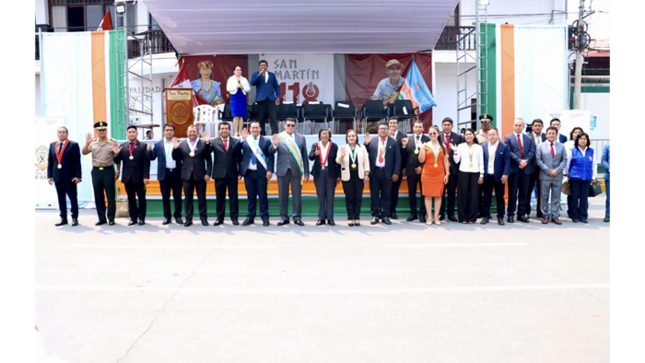 Alcaldesa participa de conmemoración por los 118 años de creación de San Martín. 
