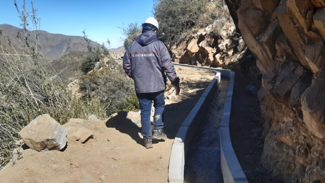Tacna.– La Contraloría General advirtió a la Municipalidad Distrital de Pachía las deficiencias en el proceso de recepción de la obra para el mejoramiento del servicio de almacenamiento de agua para riego en el comité de regantes Toquela, con la finalidad de que se adopten las medidas correctivas y de esta manera se garantice la calidad y vida útil de la infraestructura valorizada en S/ 1 521 332.00.