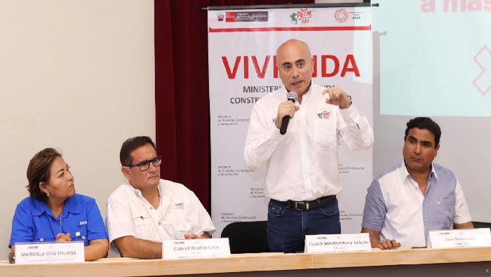 Ministro de Vivienda
