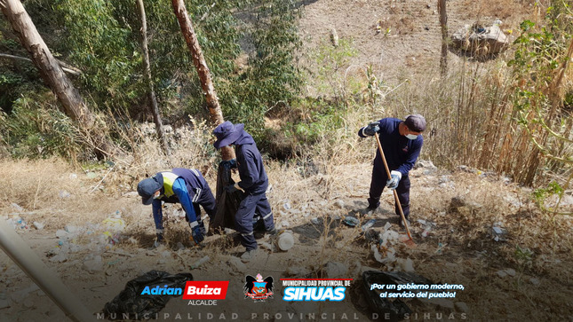 💠¡𝗛𝗔𝗚𝗔𝗠𝗢𝗦 𝗗𝗘 𝗦𝗜𝗛𝗨𝗔𝗦 𝗨𝗡 𝗟𝗨𝗚𝗔𝗥 𝗟𝗜𝗠𝗣𝗜𝗢!🌱
Desde la Gerencia de Desarrollo Económico y Gestión Ambiental, se ha iniciado la limpieza de puntos críticos de acumulación de residuos sólidos: Puente Chirimoyo, Puente Codito, Puente José María Arguedas y Puente de Río Huitrón. Esta labor comenzó el lunes 23 y continuará hasta el viernes 27 de septiembre.
🌱 La Municipalidad Provincial de Sihuas trabaja incansablemente por una provincia limpia y saludable. Por ello, te exhortamos a cuidar de nuestras calles, parques, ríos, cunetas y puentes. 
📣Recuerda sacar la basura respetando el horario del camión compactador.
💪 ¡Generemos juntos una ciudad limpia y ordenada!
