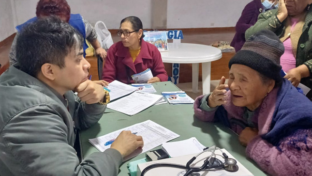 Campaña de Salud atendió a más de 100 adultos mayores en San Juan de Miraflores