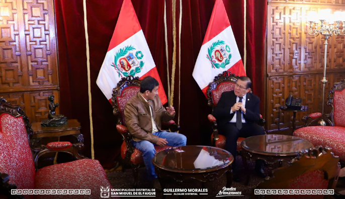 Reunión entre Alcalde de San Miguel de El Faique y el Presidente del Congreso, Eduardo Salhuana