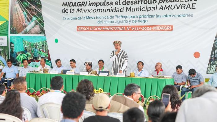 Gobierno cumple compromisos que permitirán impulsar el desarrollo productivo en la mancomunidad de AMUVRAE