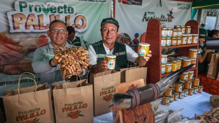 Gobierno cumple compromisos que permitirán impulsar el desarrollo productivo en la mancomunidad de AMUVRAE