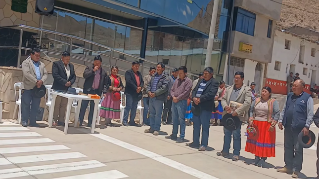 Miembros de la Asociación Civil Frente de Defensa por el desarrollo integral de Ichuña juraron cumplir sus cargos