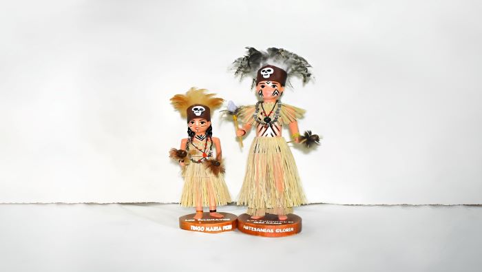 Representan a danzantes del popular baile conocido como ´Fiestas de los Tulumayos´ de Huánuco.