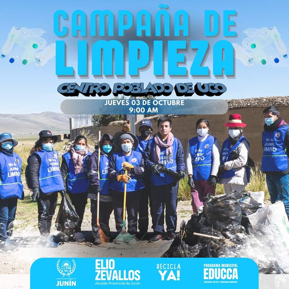 Personas con uniforme azul 