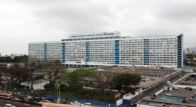 Hospital Rebagliati de EsSalud logra recategorización por su alta especialidad y capacidad