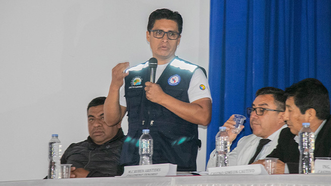 Alcalde preside mesa desconcertada sobre la problemática del arsénico en Huarmey