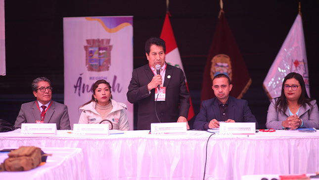 Huarmey fue sede de las sesiones descentralizadas de autoridades de la región de Ancash 